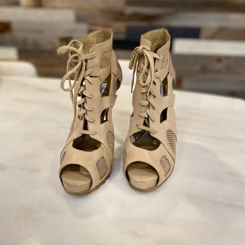 Guess Beige Platform Peep Toe Heels
